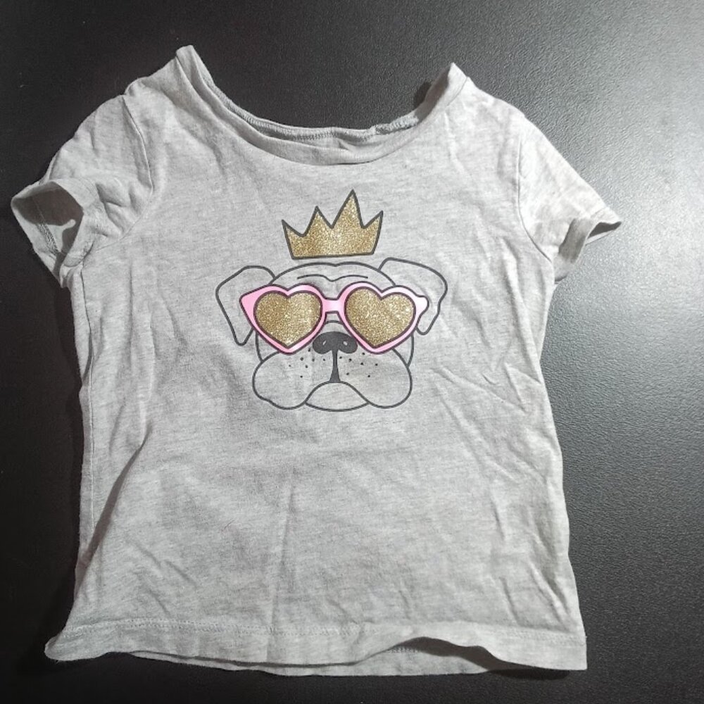 Oshkosh shirt 24M Bulldog with glasses and Tiera